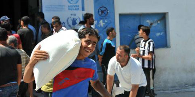 UNRWA y PMA distribuyen alimentos de forma excepcional a 140.000 familias en Gaza