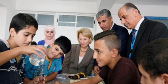 Alumnos y profesores disfrutan ya de la nueva escuela de Nuzha en Jordania