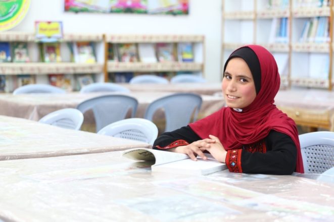 Alumna de UNRWA en Gaza gana el “Concurso de Mensajes Inspiradores de Paz 2019”