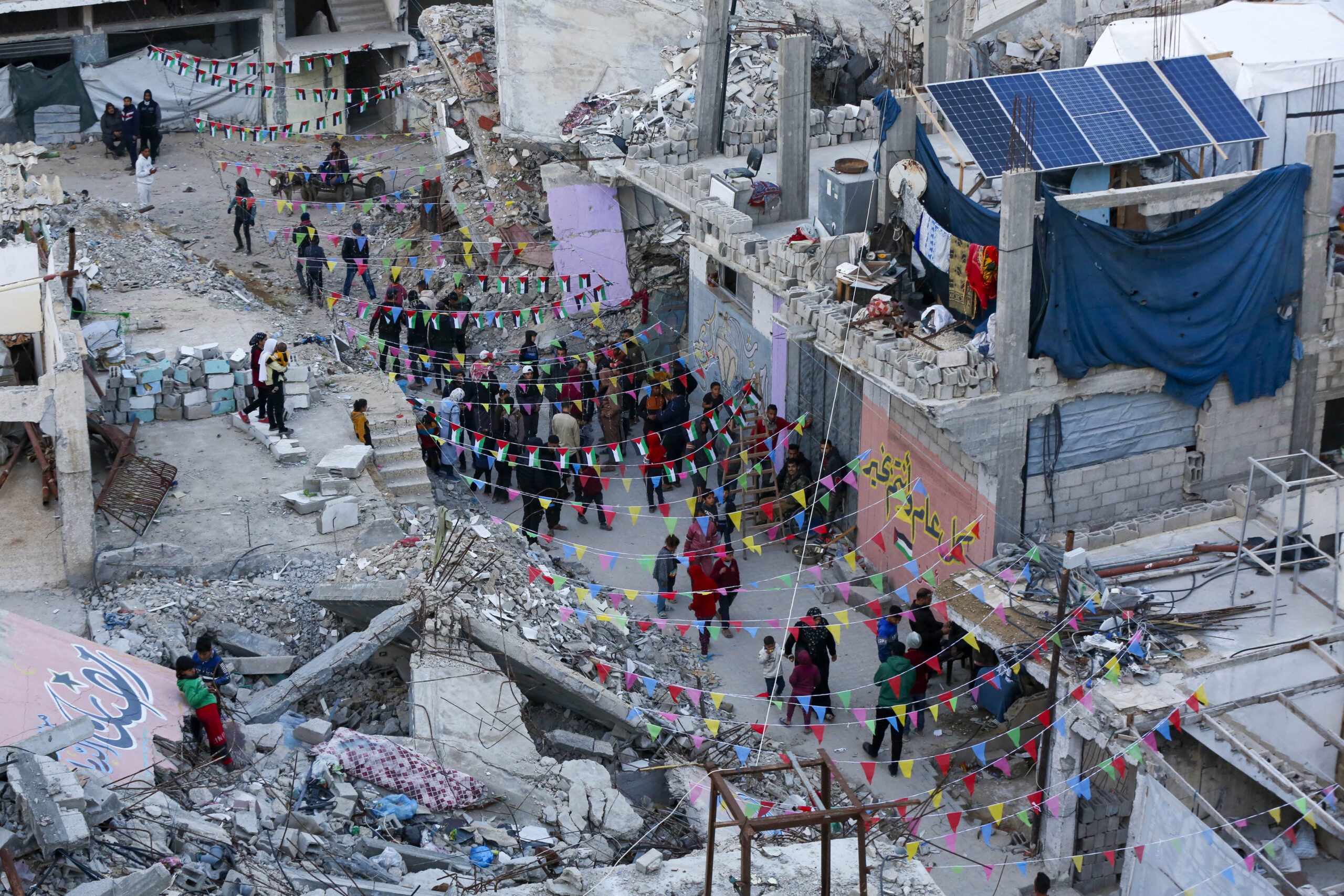 Gaza da la bienvenida al Ramadán, en mitad de la devastación